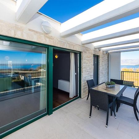 Queen Beach Apartments Nin Luaran gambar