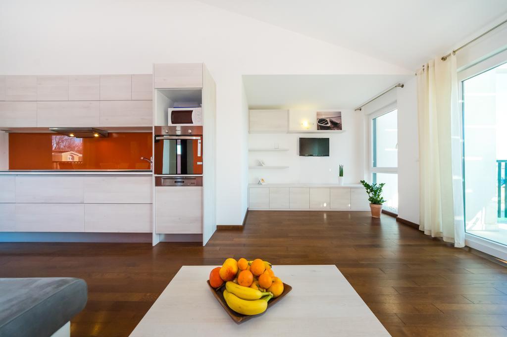 Queen Beach Apartments Nin Luaran gambar